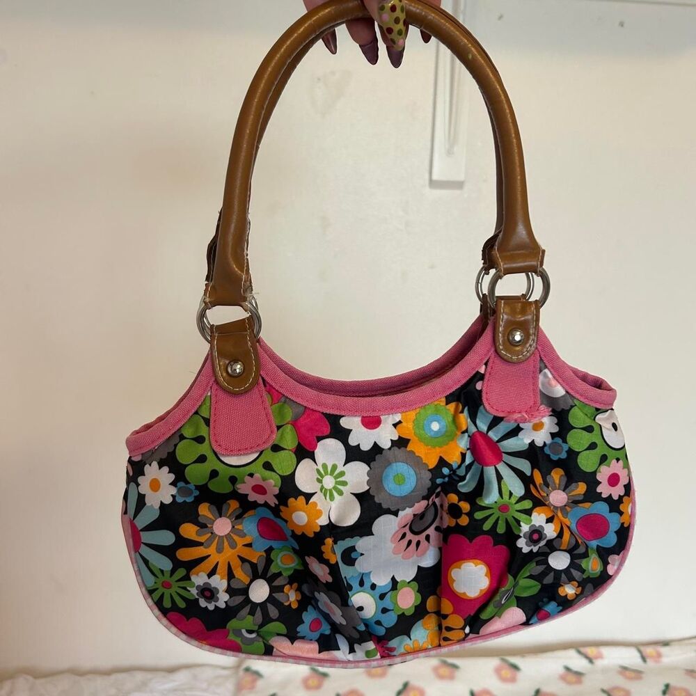 Women's multi Accessory - Picture 2 of 6